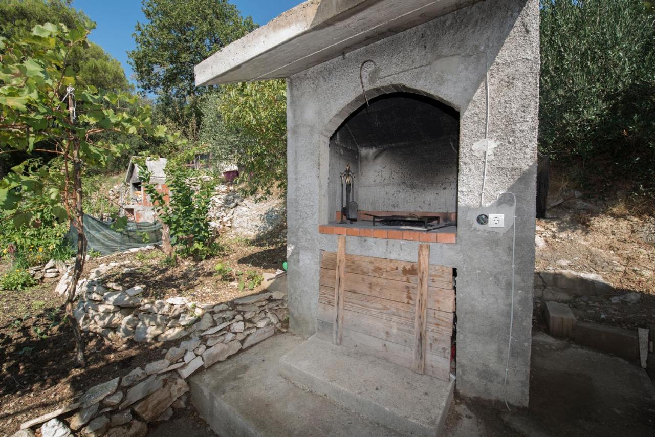 Apartments With A Parking Space Brela, Makarska - 16603 Exteriér fotografie